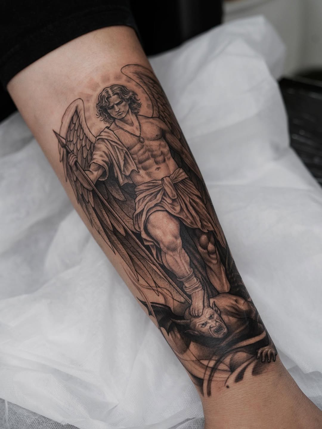 Traditional tattoo style